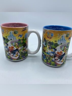Walt Disney World 3D Coffee Mug Cup Four Parks One World Embossed Mom Dad Set